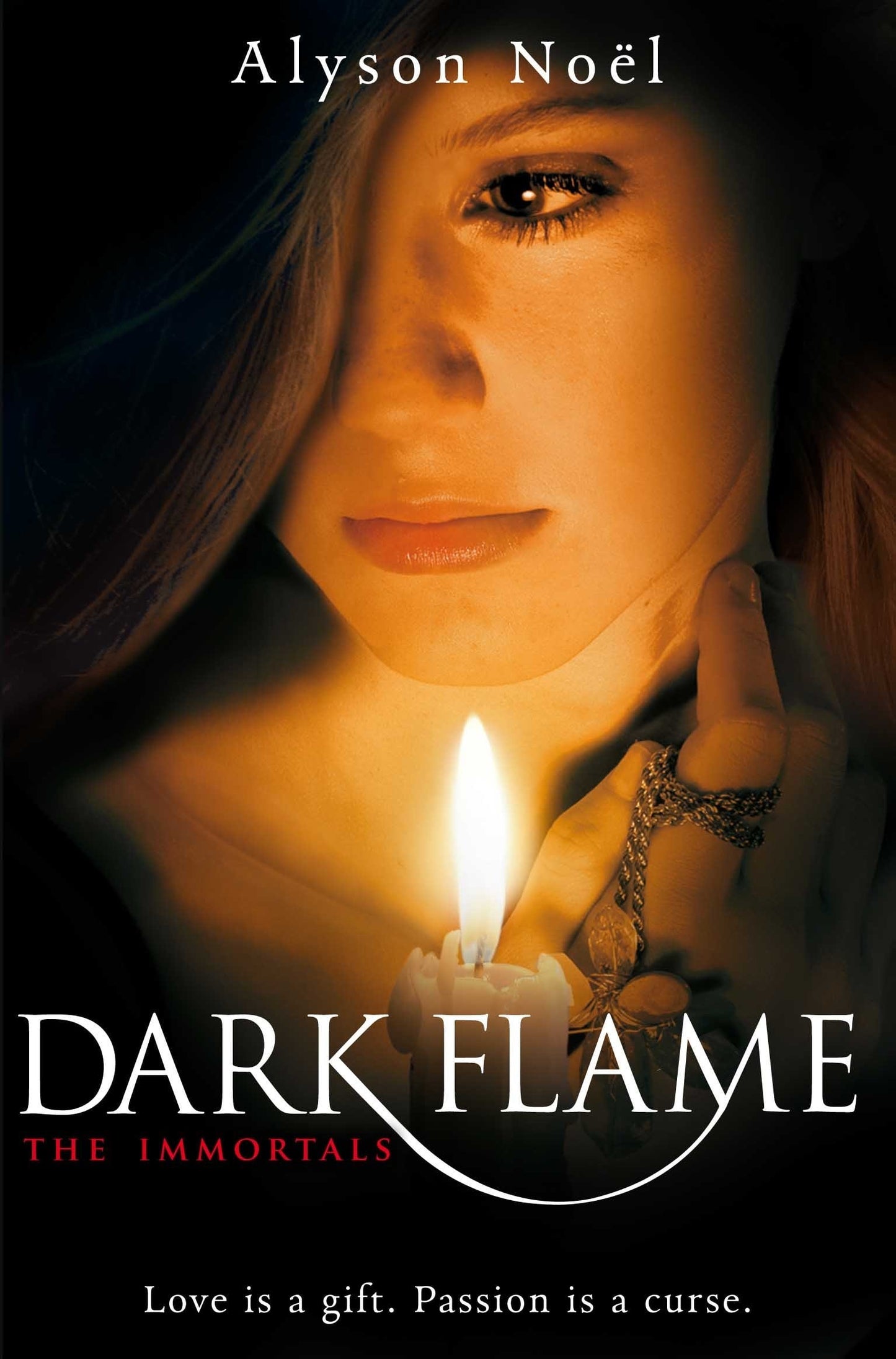 Immortals, V.4 - Dark Flame by Alyson Noėl - USED Macmillan