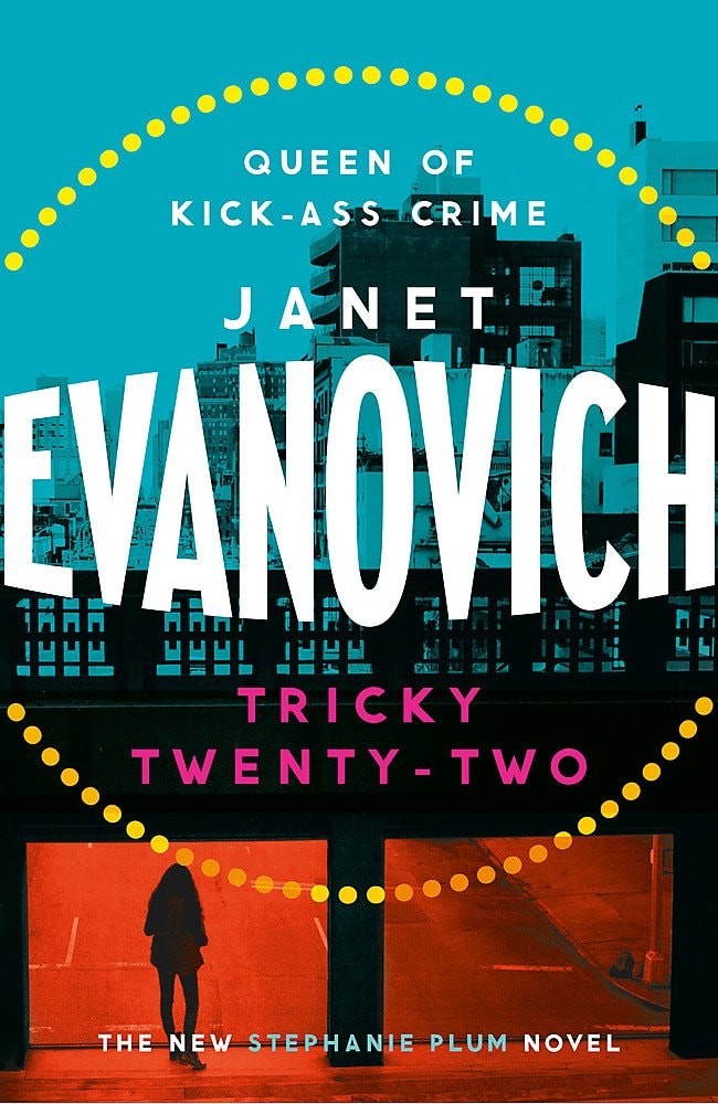 Tricky Twenty-Two by Janet Evanovich - USED