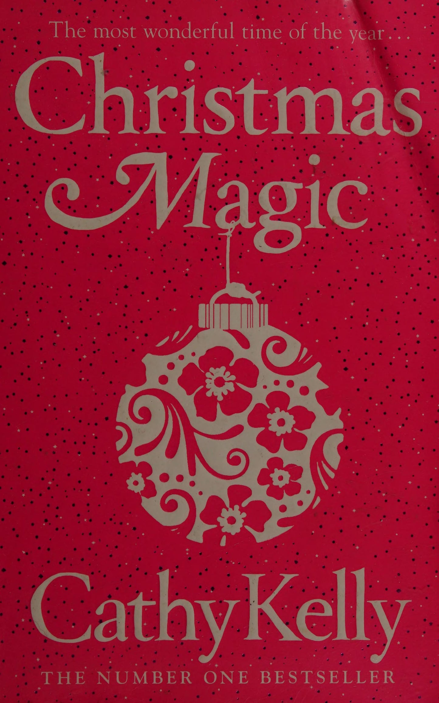 Christmas Magic by Cathy Kelly - USED