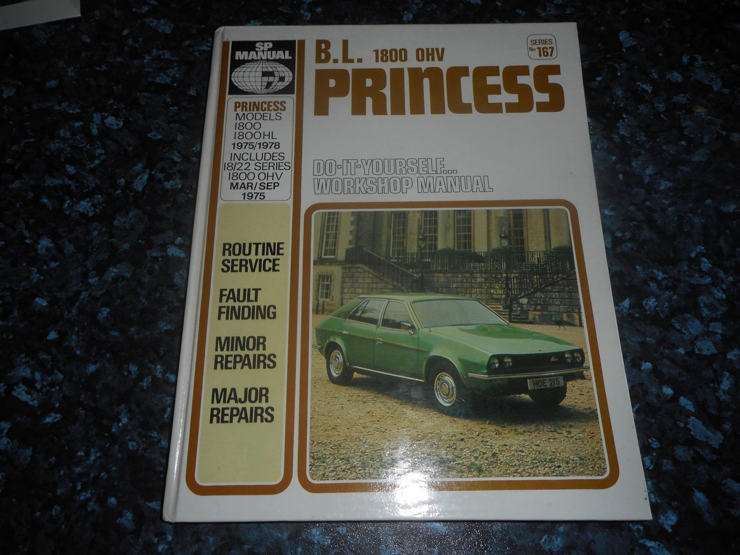 B.L. Princess 1800-1800HL 1975-78 Includes 18/22 Series 1800 OHV March to September 1975 with Specifications, Repair and Maintenance Data by Universal Publishers,Unknown Publisher